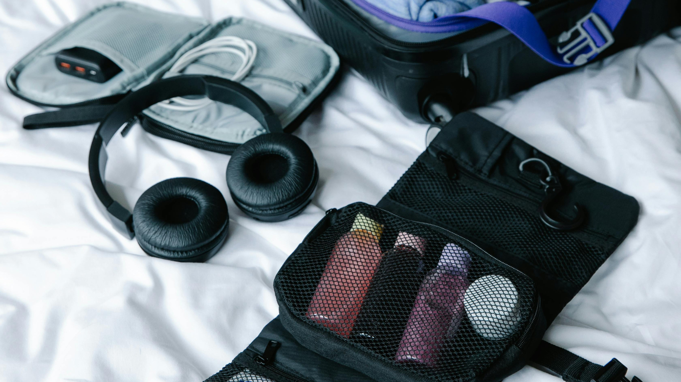 Best men's toiletry bags